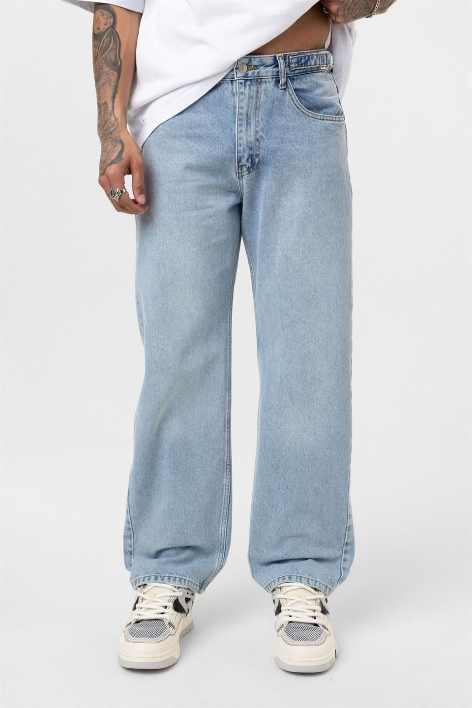 Relaxed Fit Jean