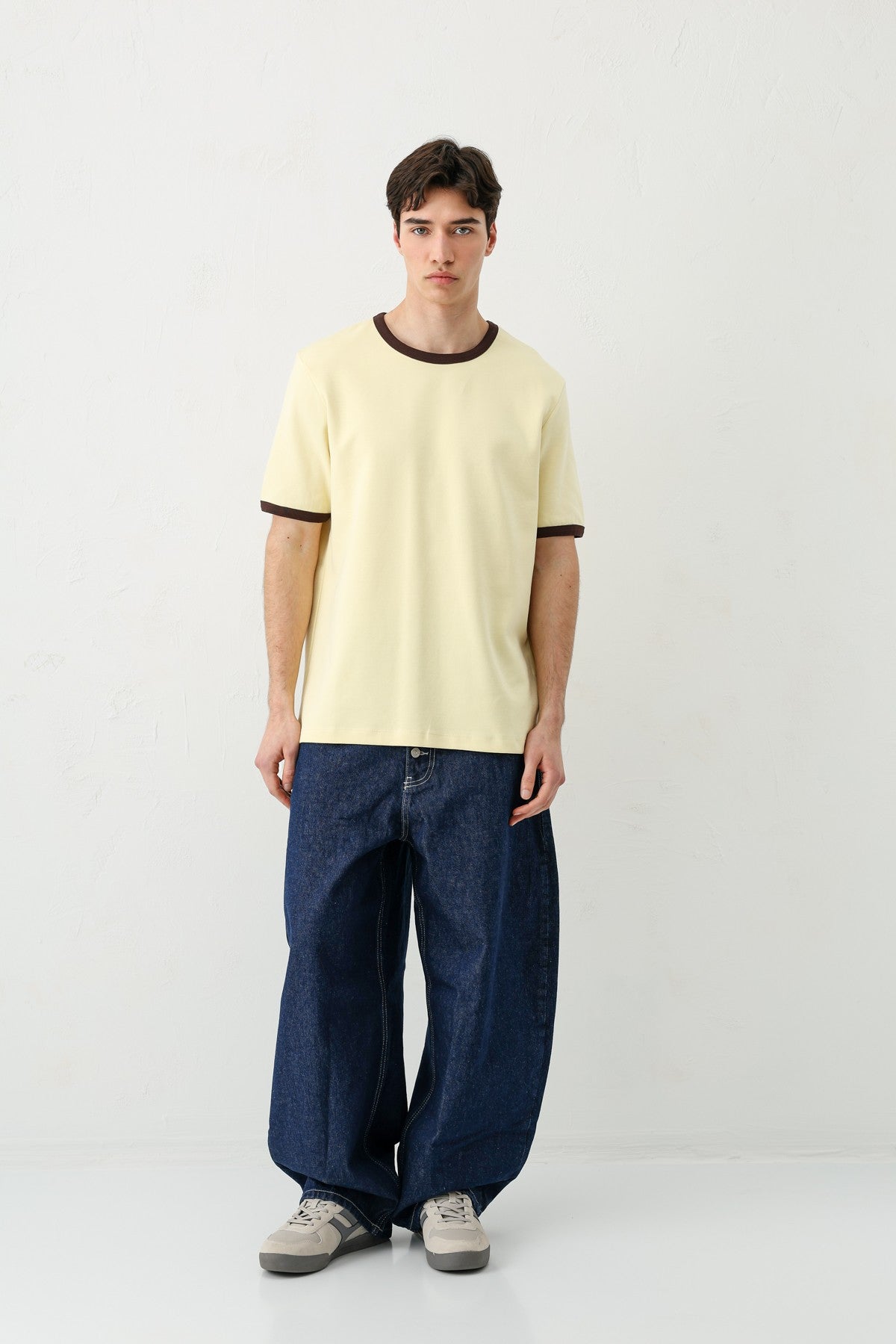 Barrel Fit Jeans