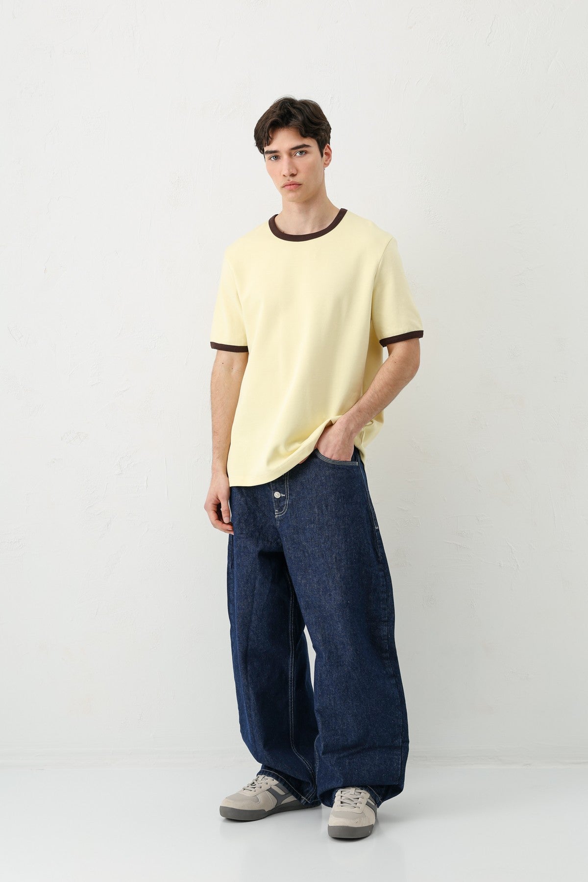 Barrel Fit Jeans