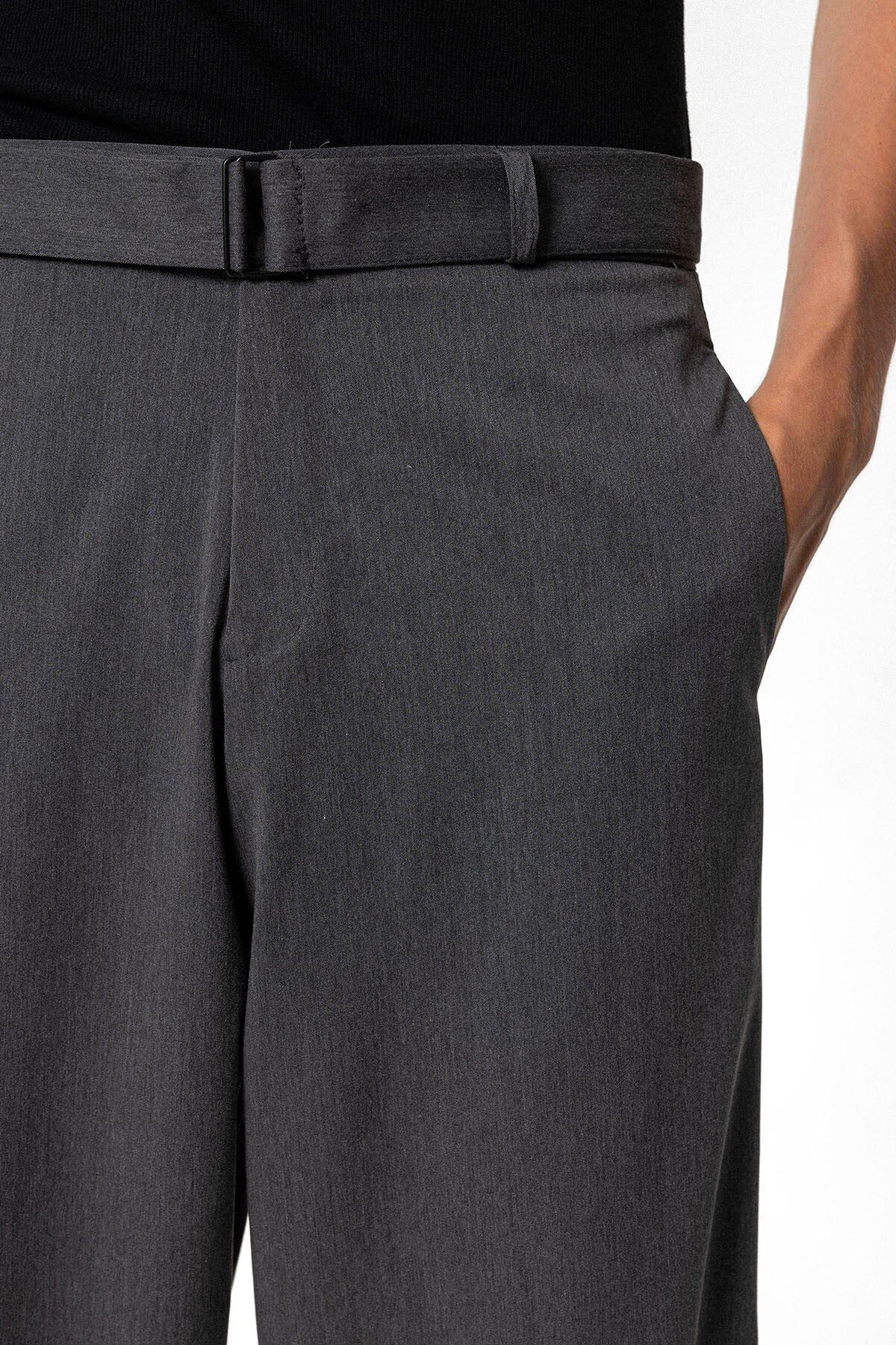 Kemerli Baggy Kumaş Pantolon