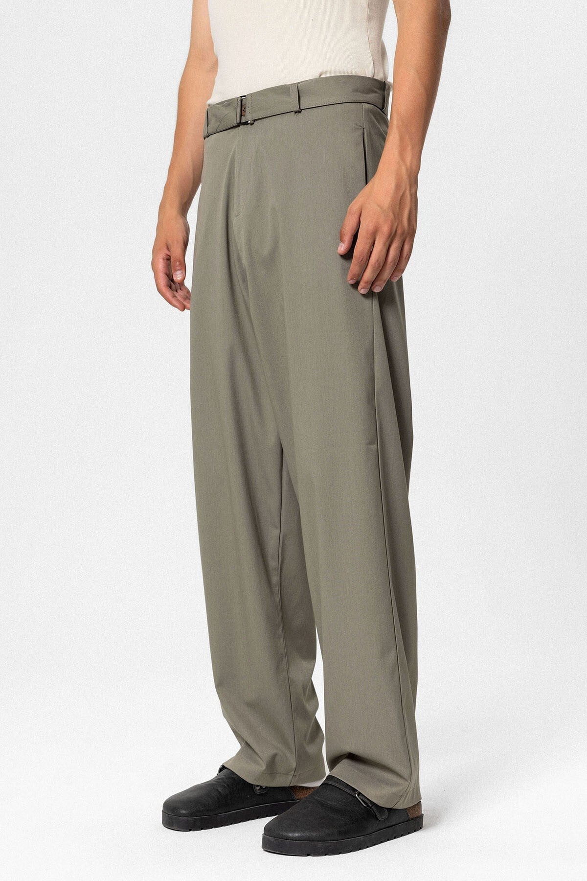 Kemerli Baggy Kumaş Pantolon