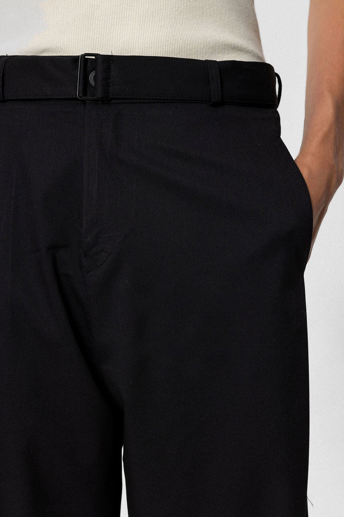 Kemerli Baggy Kumaş Pantolon