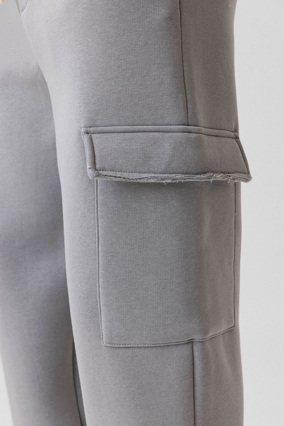 Basic Kargo Cepli Baggy Eşofman Altı