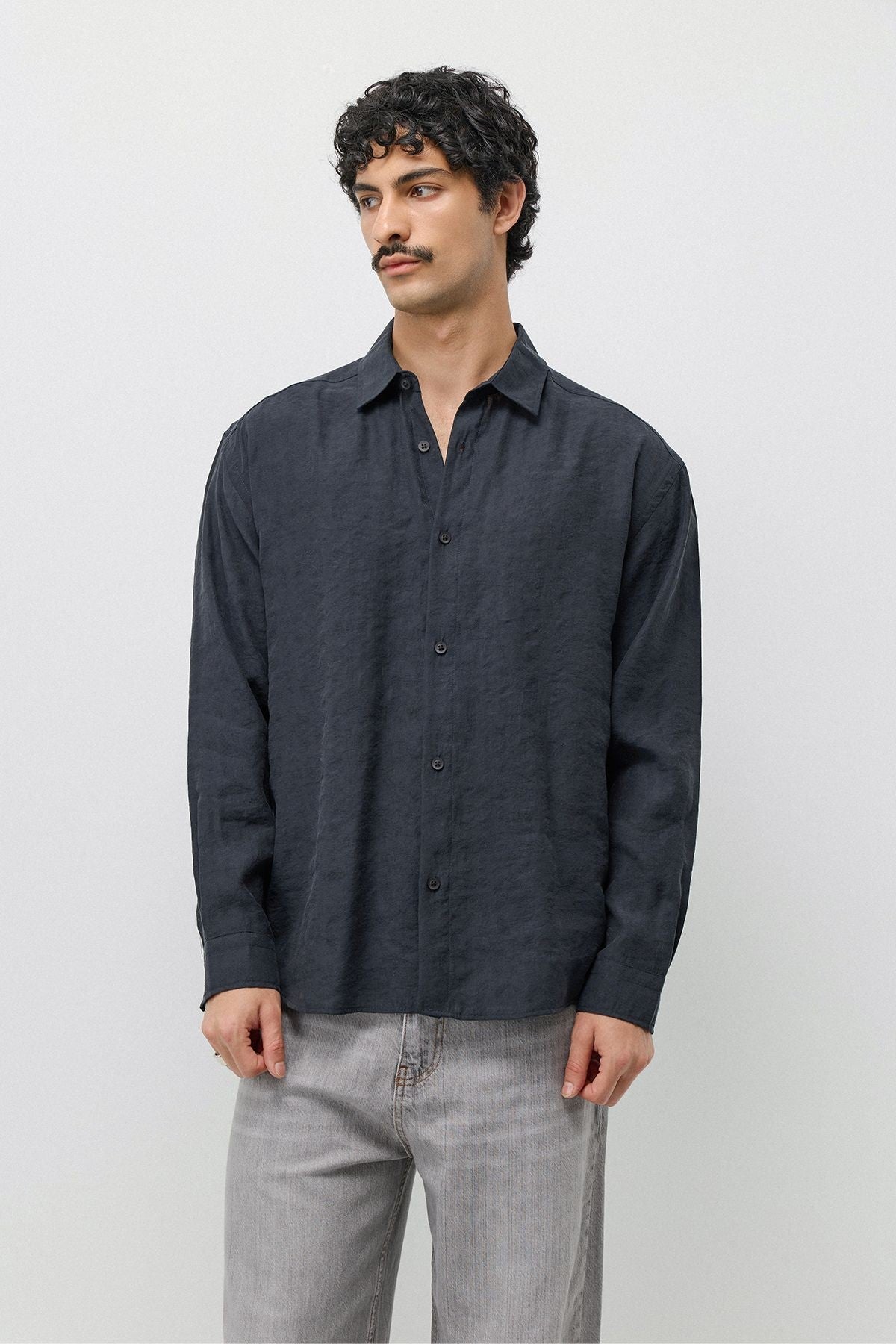 Dökümlü Oversize Modal Karışımlı Gömlek
