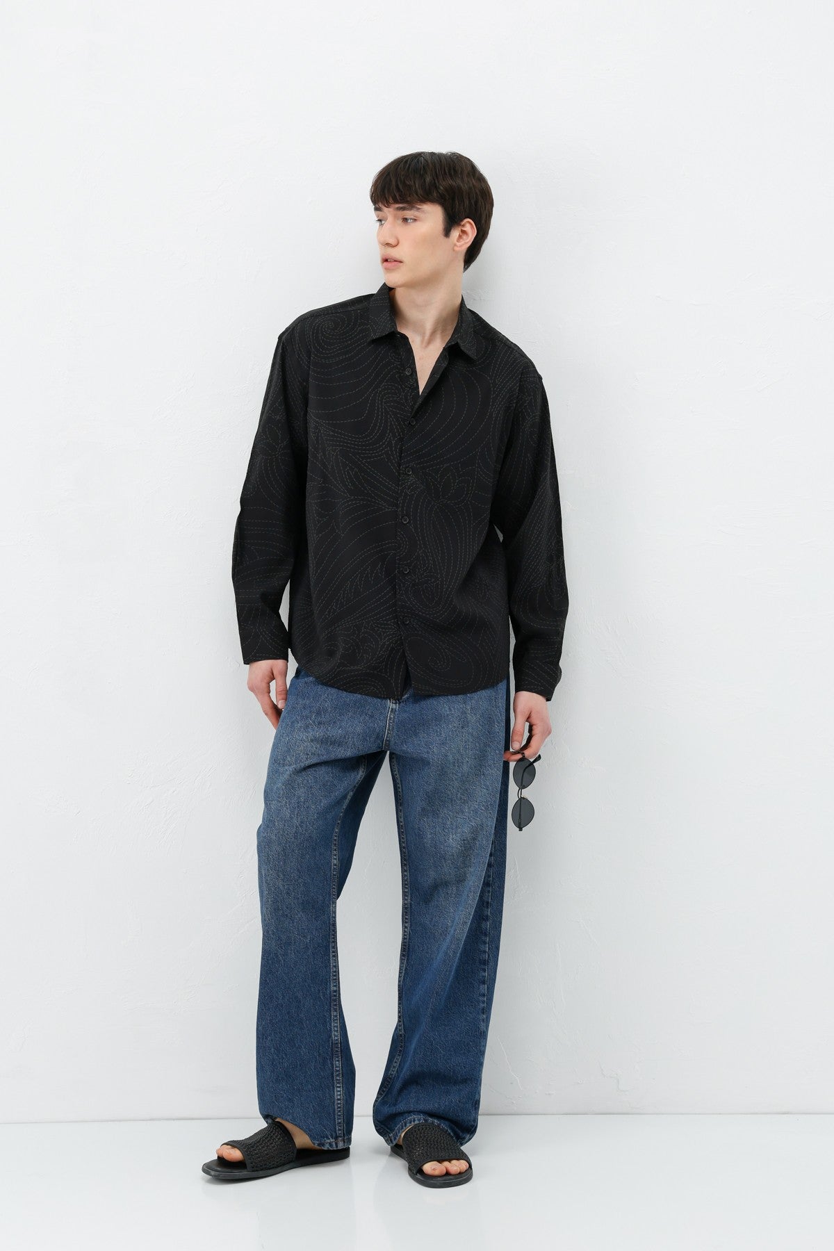 Oversize Dikiş Detaylı Gömlek