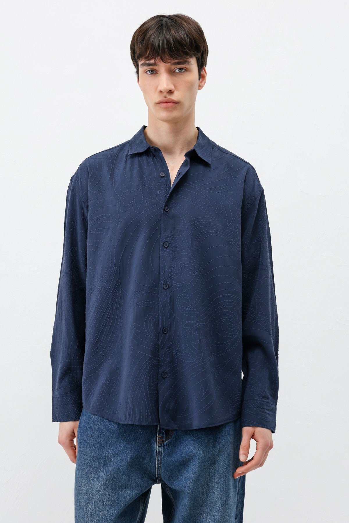Oversize Dikiş Detaylı Gömlek