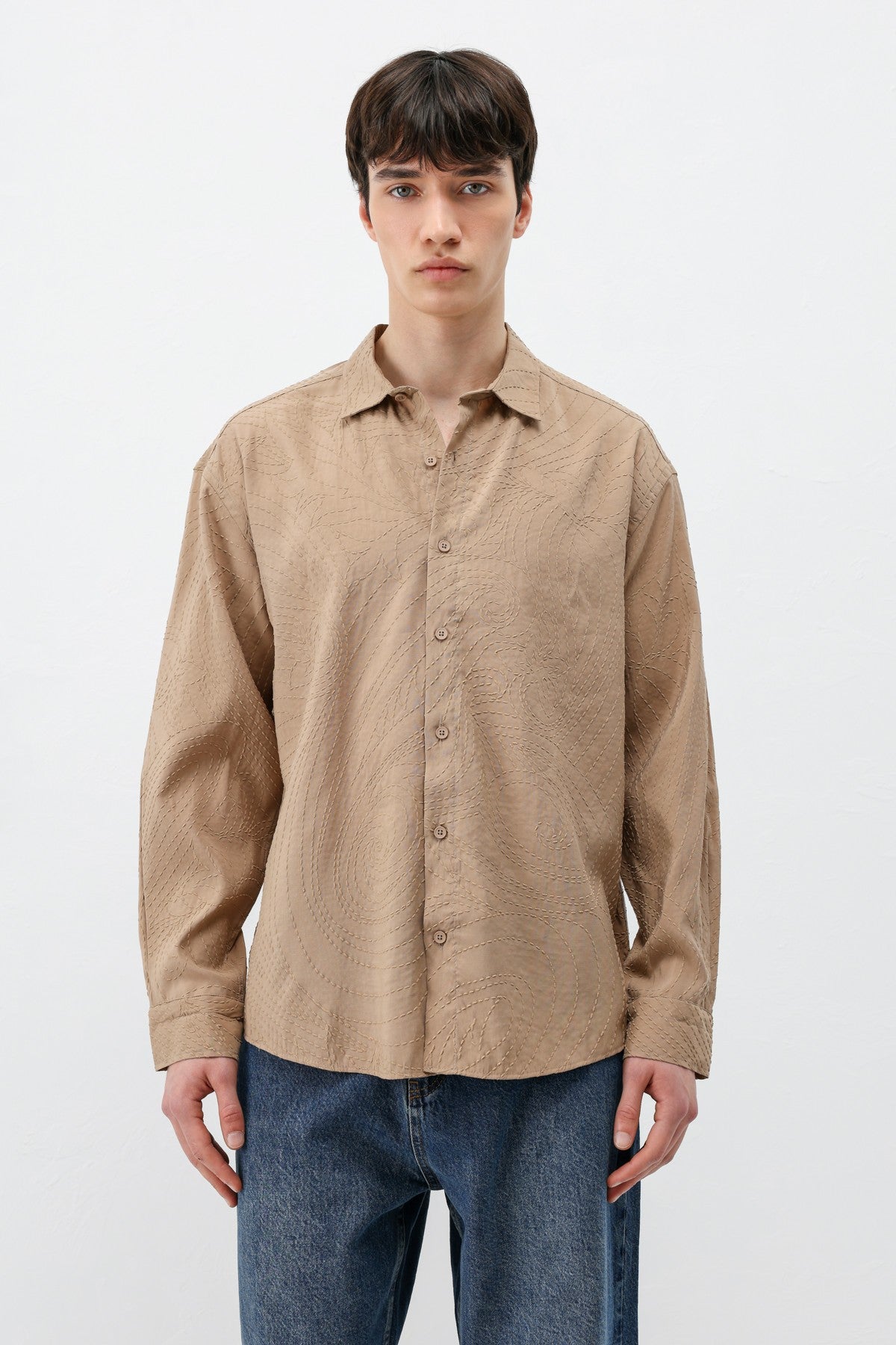 Oversize Dikiş Detaylı Gömlek