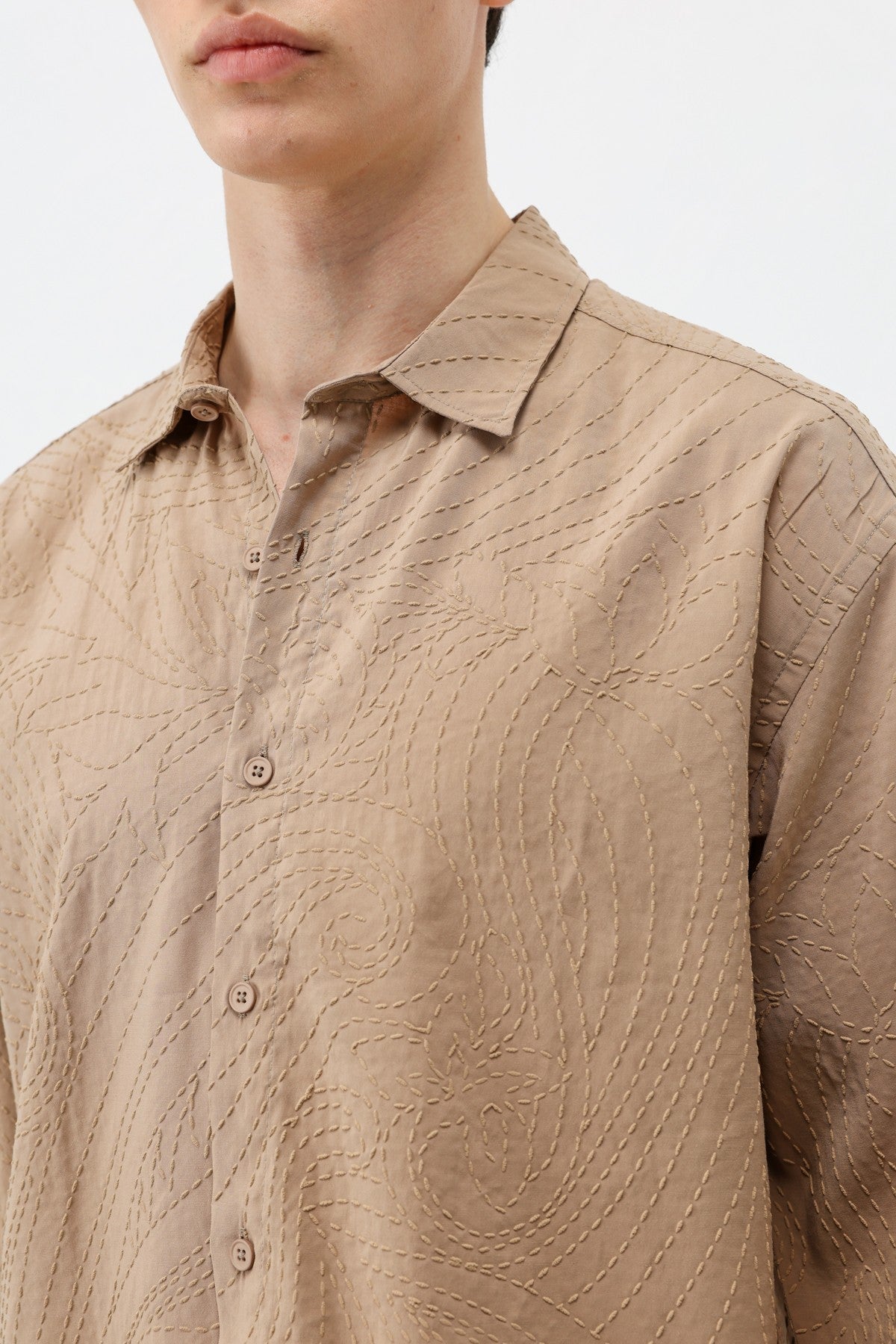 Oversize Dikiş Detaylı Gömlek