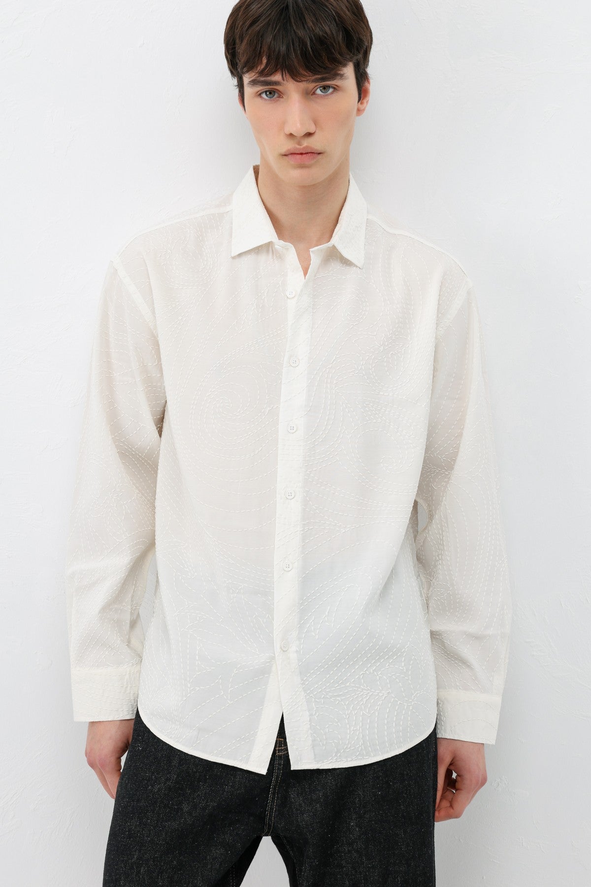 Oversize Dikiş Detaylı Gömlek