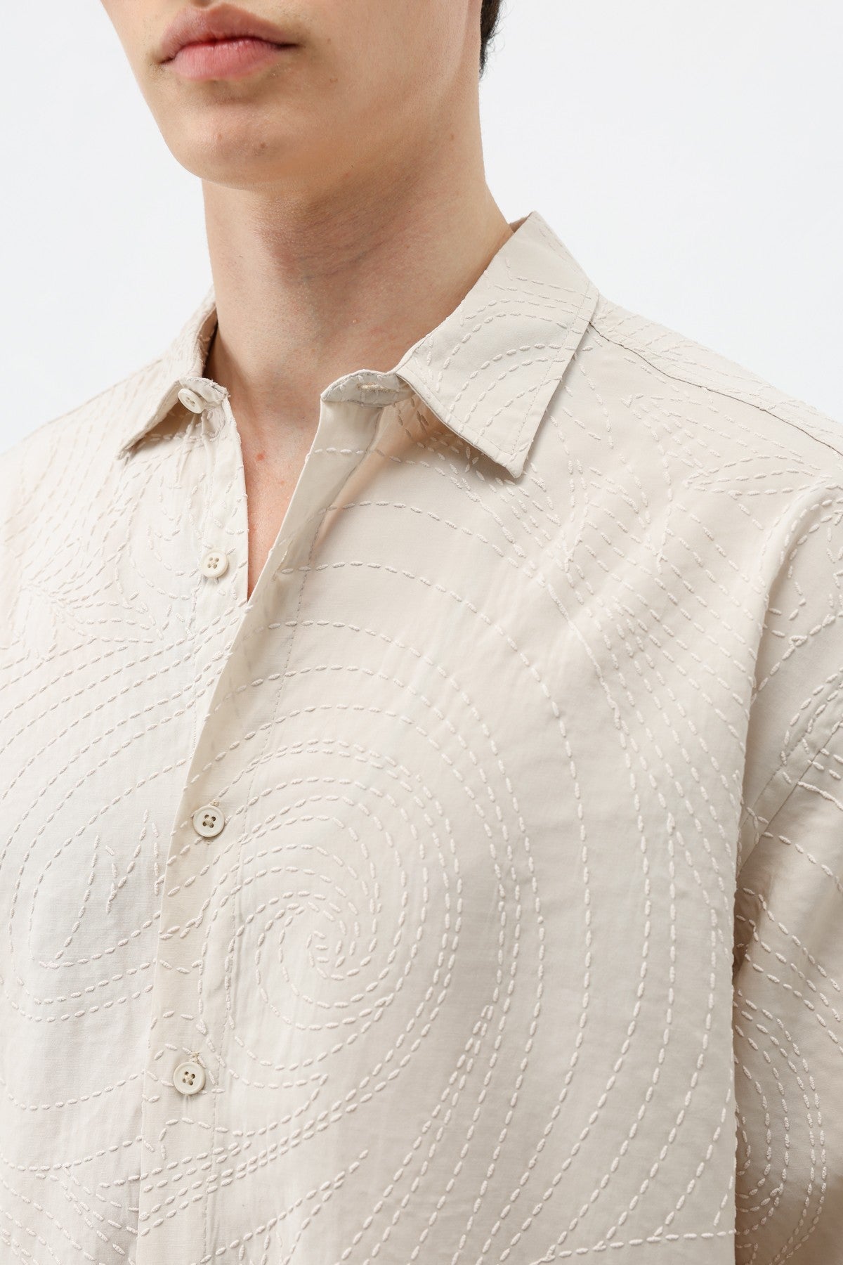 Oversize Dikiş Detaylı Gömlek