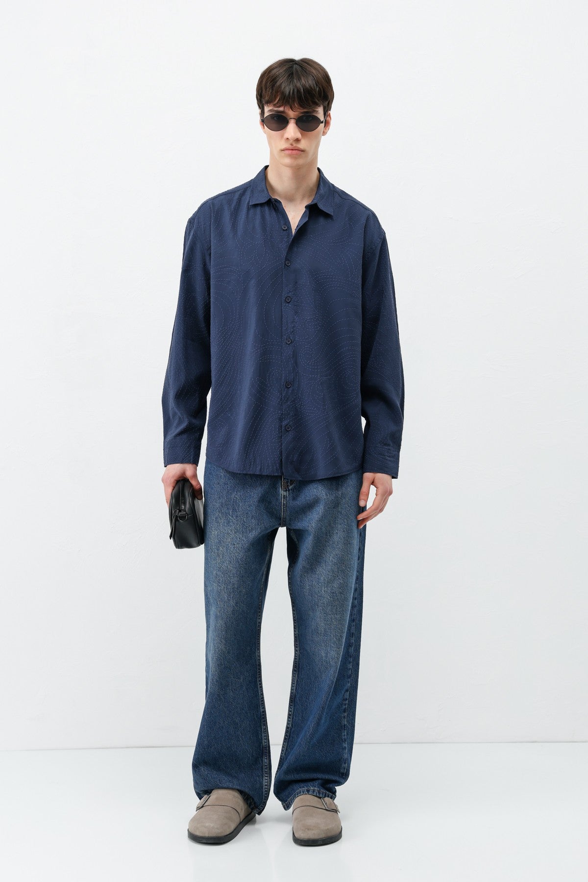 Oversize Dikiş Detaylı Gömlek