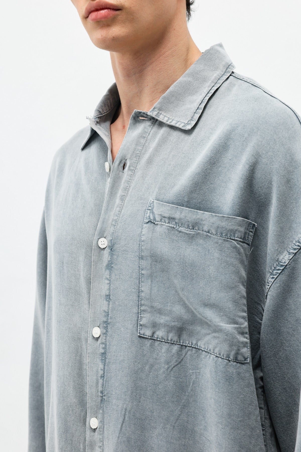Oversize Yıkamalı Cep Detaylı Gömlek
