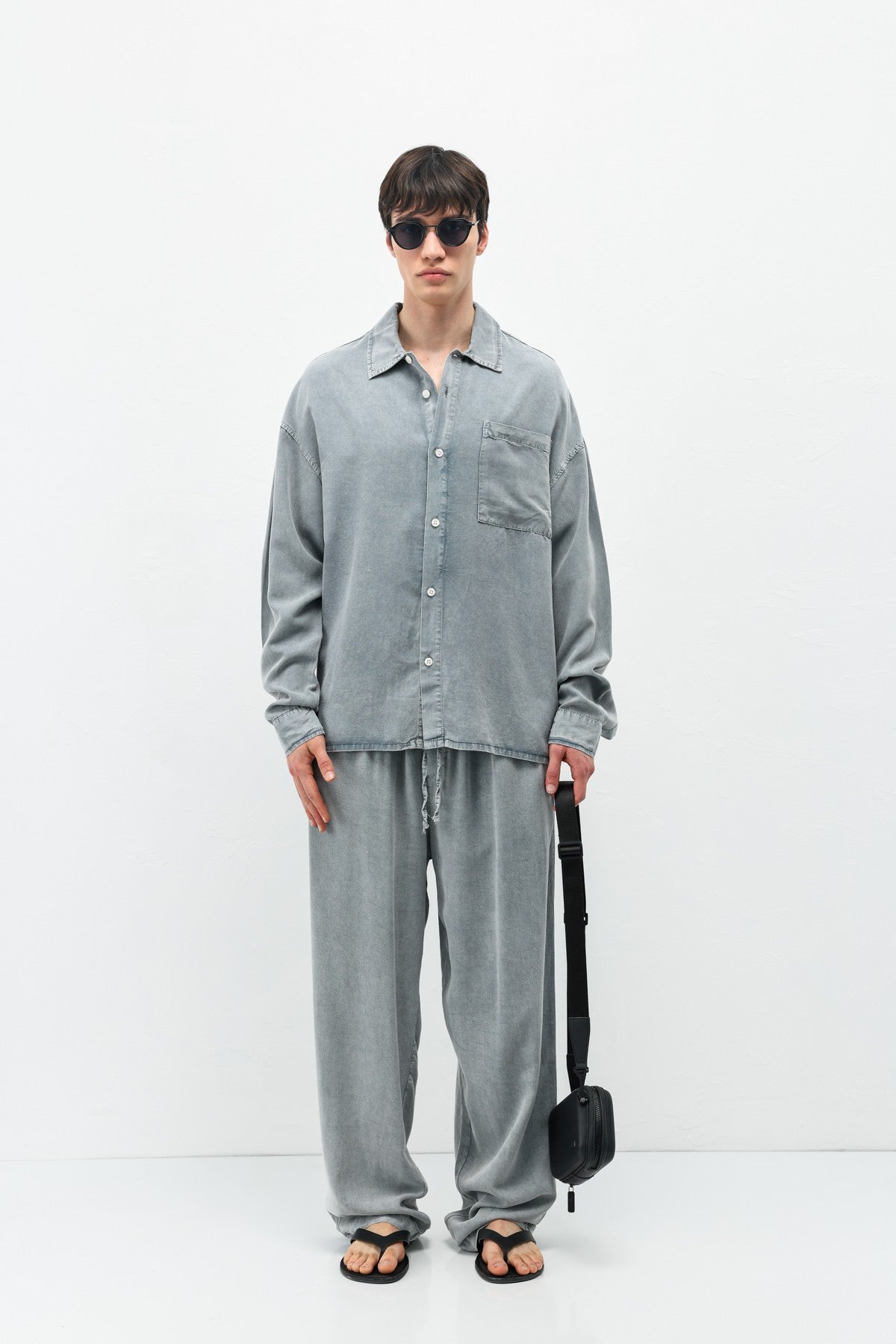 Oversize Yıkamalı Cep Detaylı Gömlek