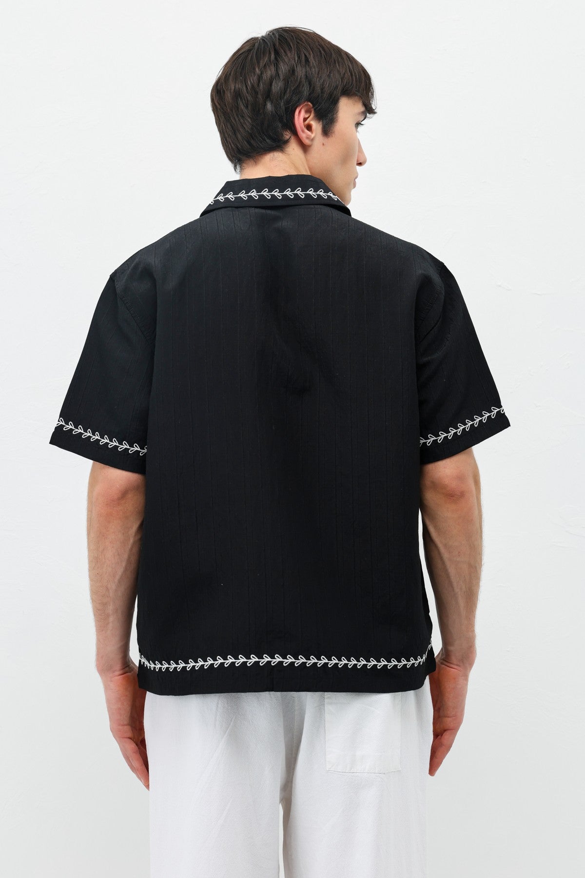 Oversize Yazı Baskılı Keten Gömlek