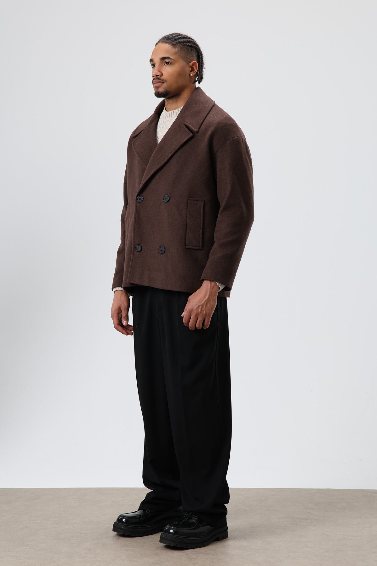Oversize Kruvaze Kısa Kaşe Ceket