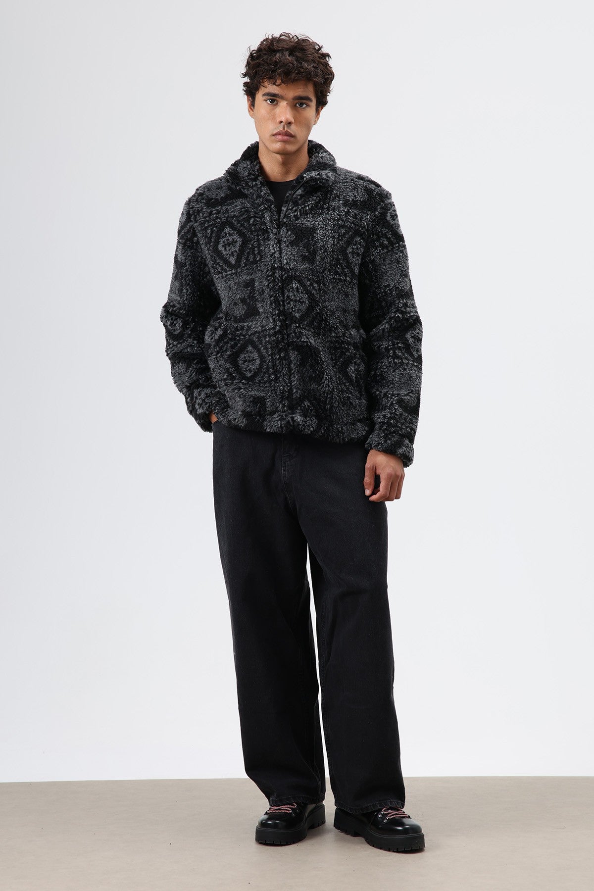 Oversize Peluş Mont
