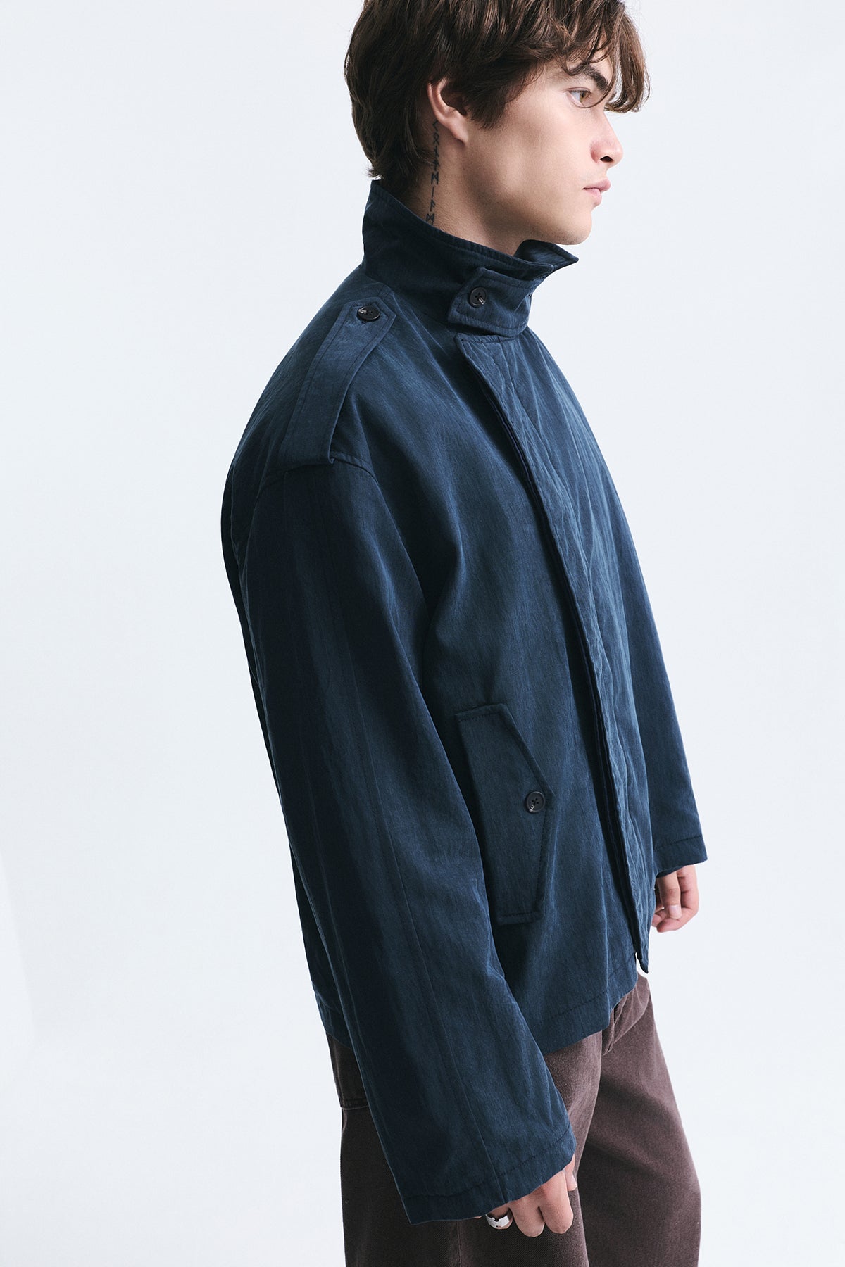 Oversize Düğmeli Dik Yaka Mont