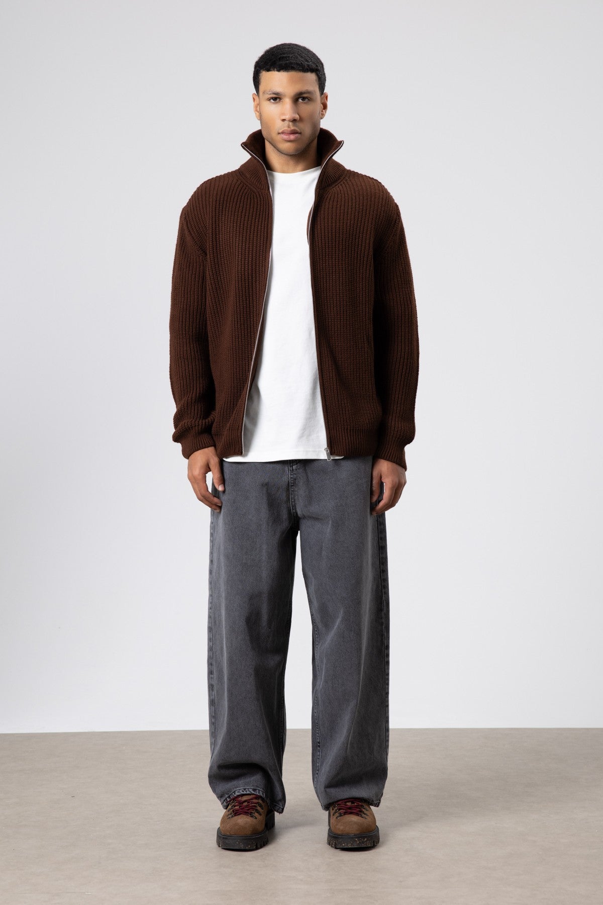 Oversize Fermuarlı Triko Hırka