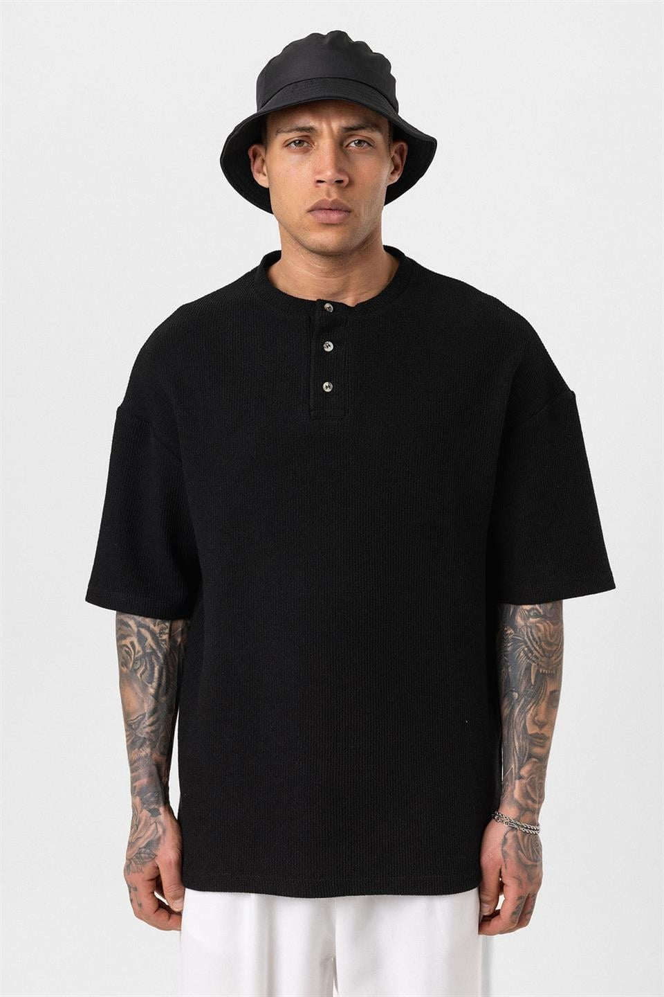 Düğmeli Yaka Oversize Tişört