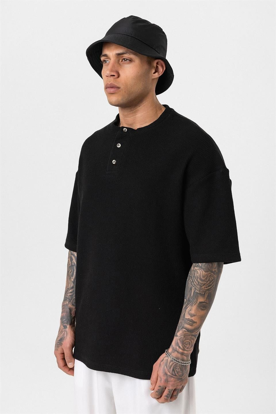 Düğmeli Yaka Oversize Tişört