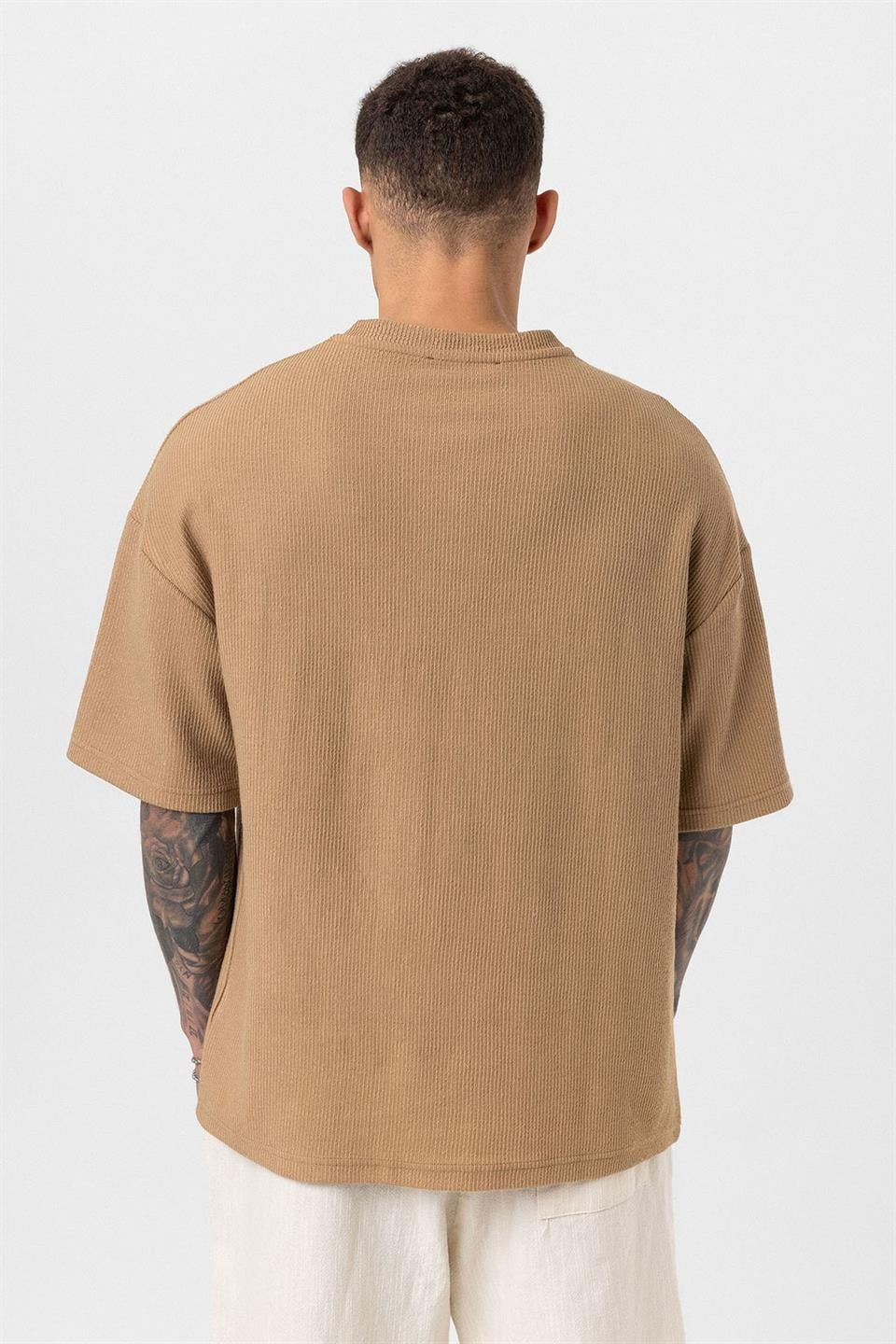 Düğmeli Yaka Oversize Tişört