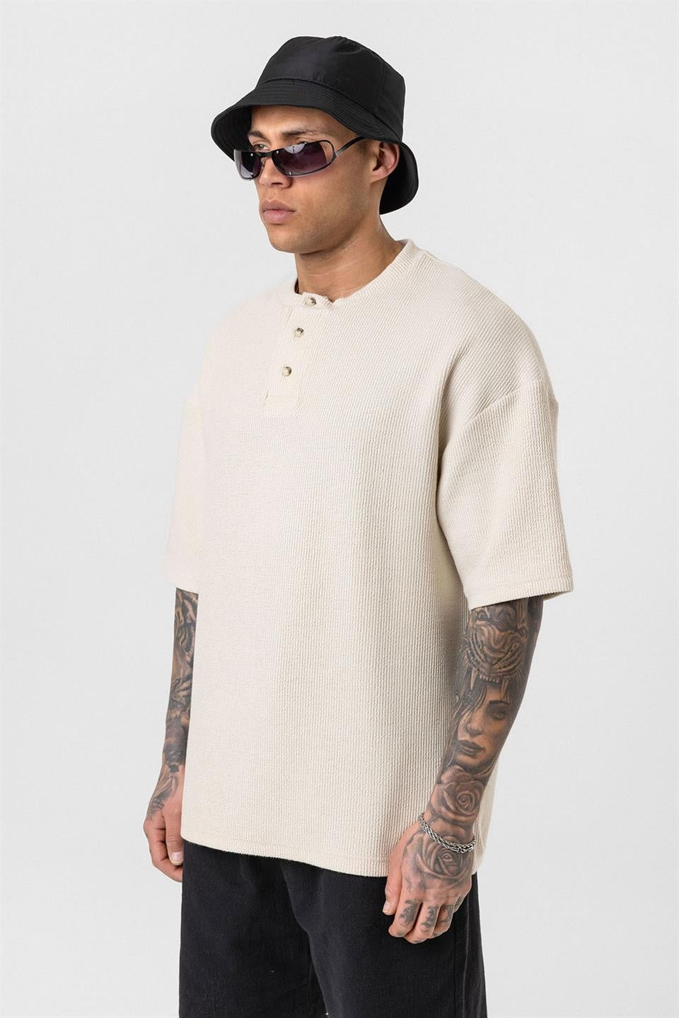 Düğmeli Yaka Oversize Tişört