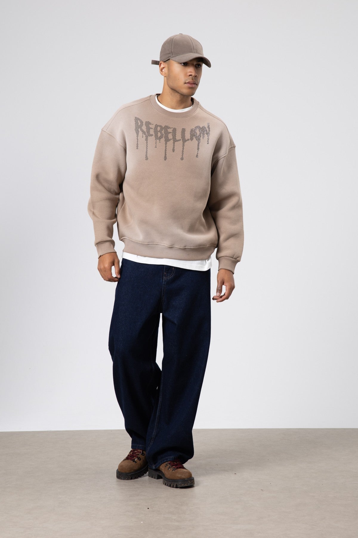 Yıkamalı Oversize Baskılı Sweatshirt
