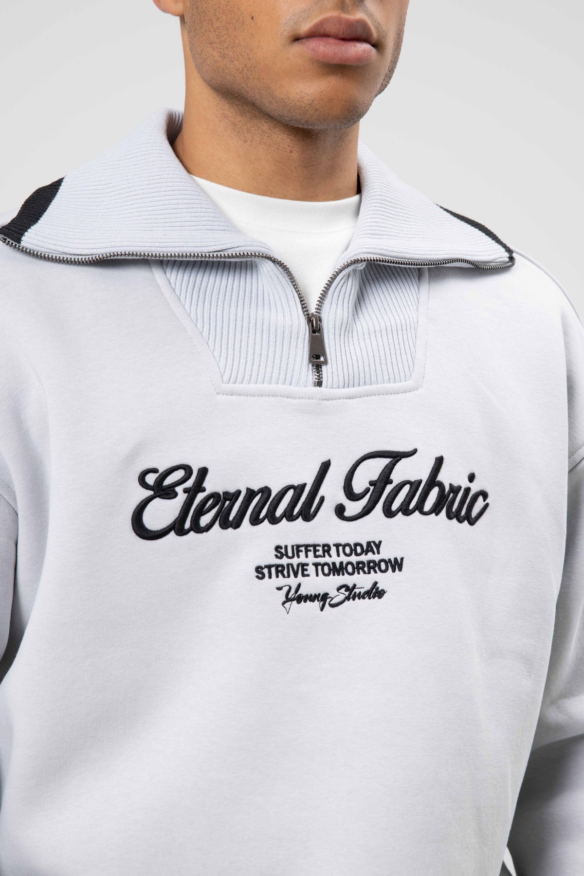 Oversize Fermuarlı Yaka Sweatshirt