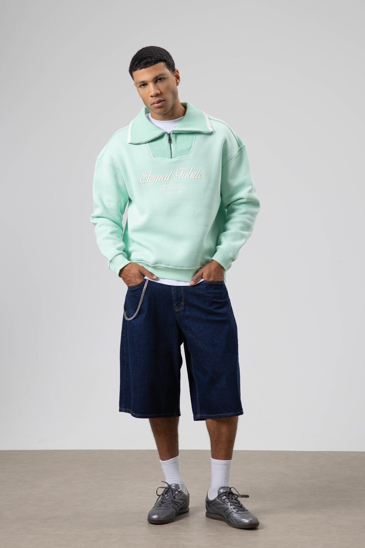 Oversize Fermuarlı Yaka Sweatshirt