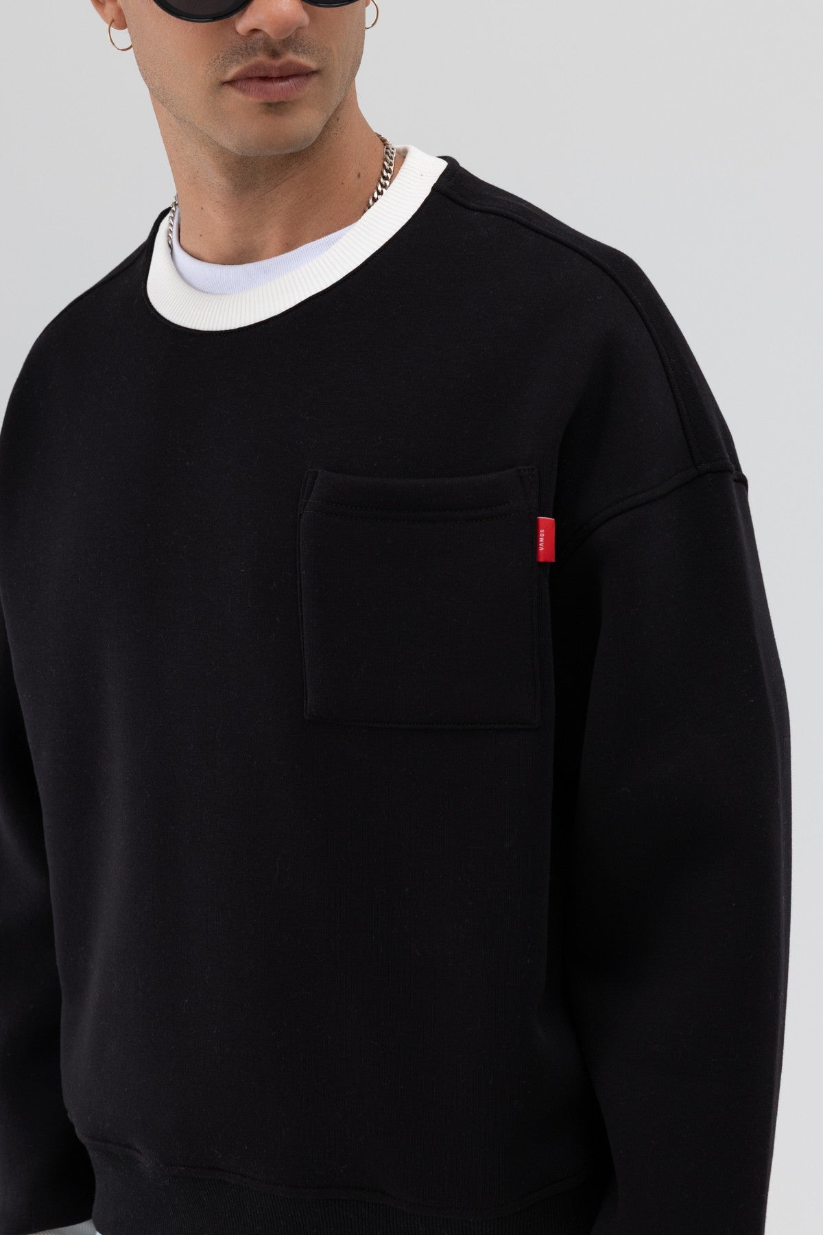 Bisiklet Yaka Cep Detaylı Oversize Sweatshirt