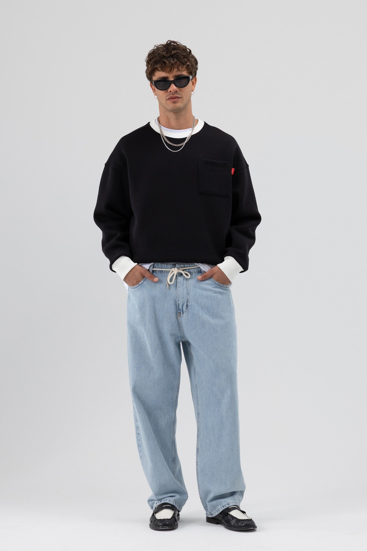 Bisiklet Yaka Cep Detaylı Oversize Sweatshirt