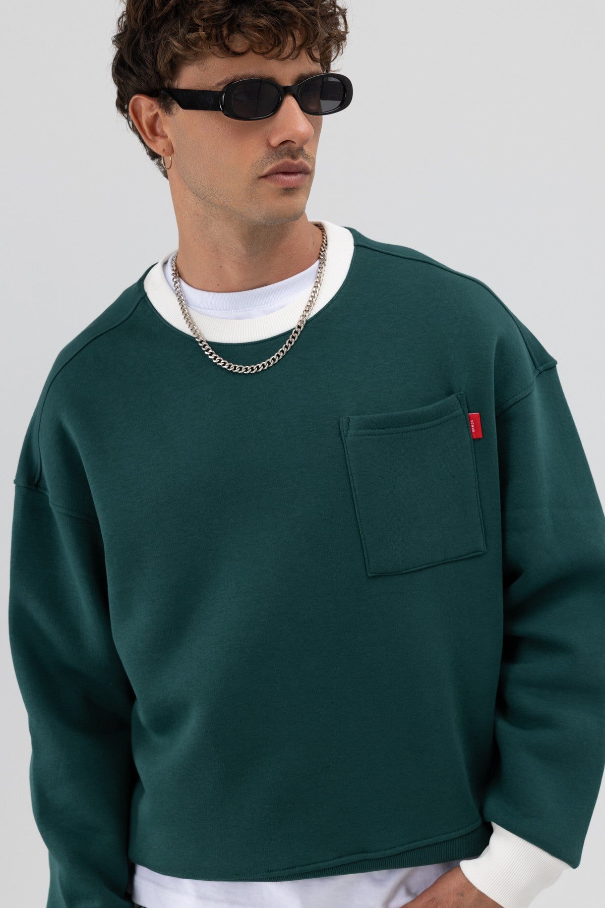 Bisiklet Yaka Cep Detaylı Oversize Sweatshirt