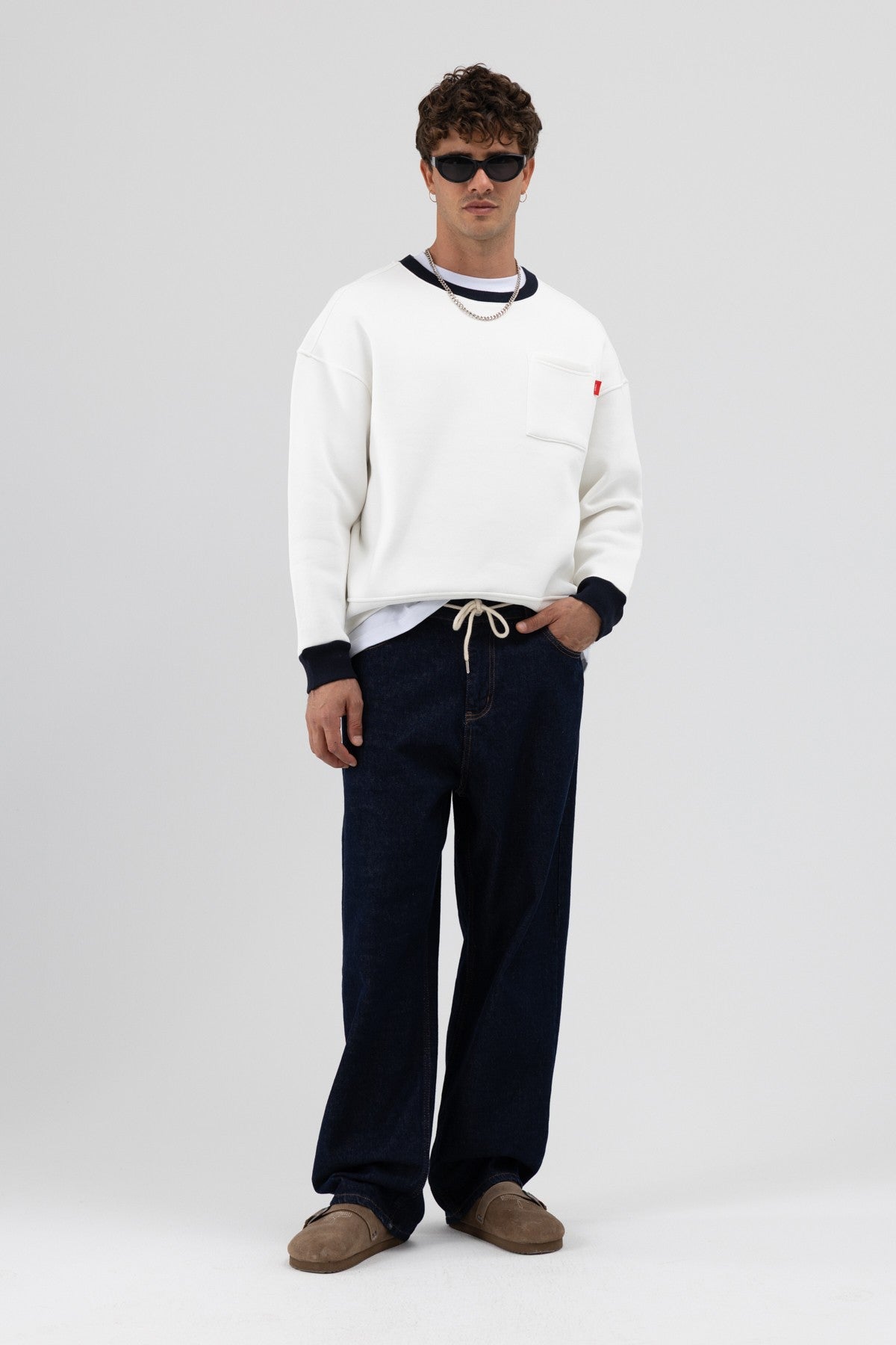 Bisiklet Yaka Cep Detaylı Oversize Sweatshirt