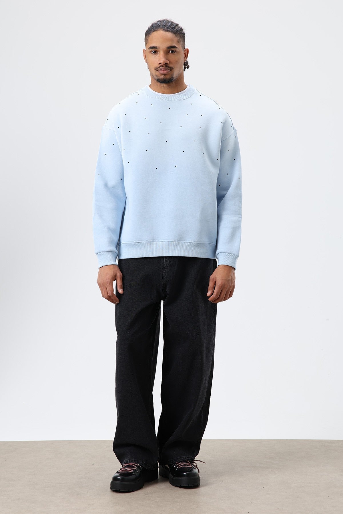 Yıkamalı Taş Detaylı Oversize Sweatshirt