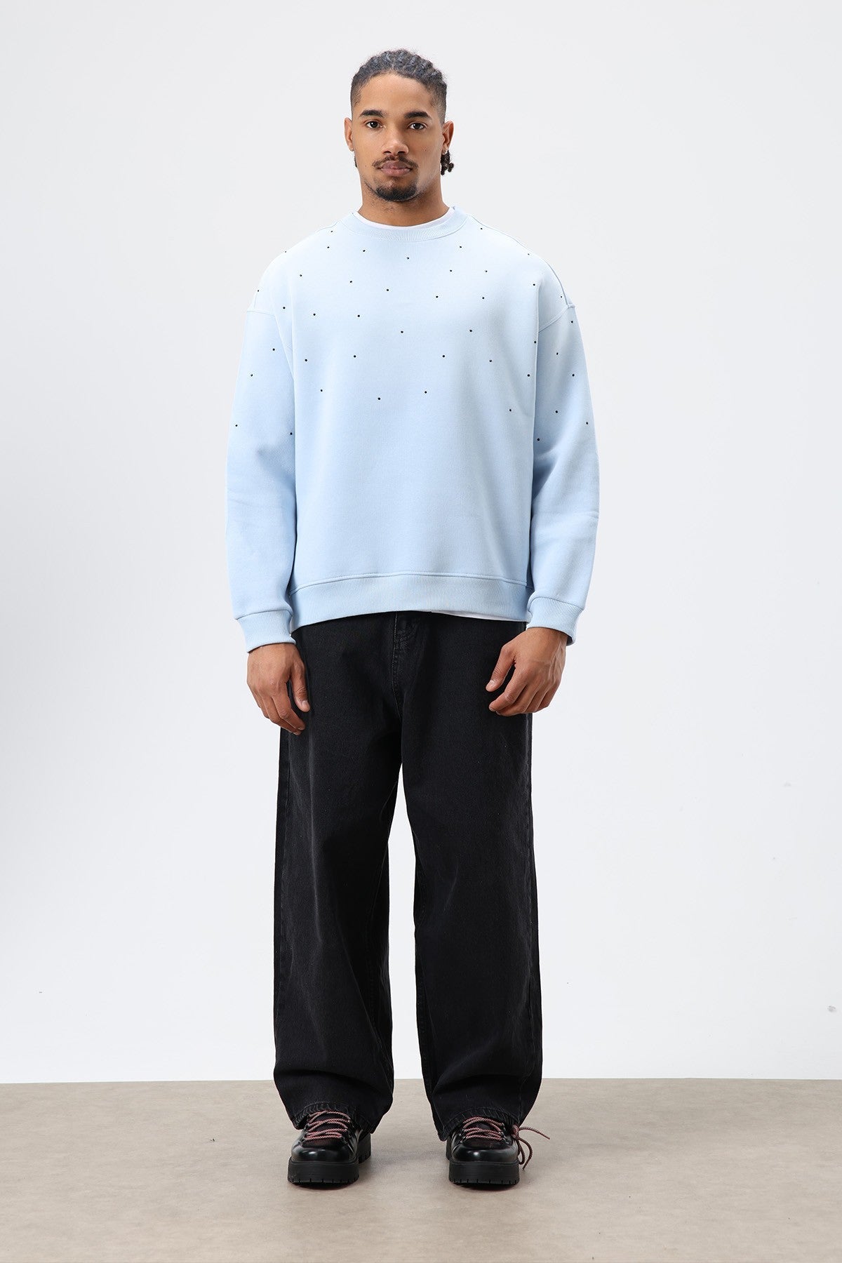 Yıkamalı Taş Detaylı Oversize Sweatshirt