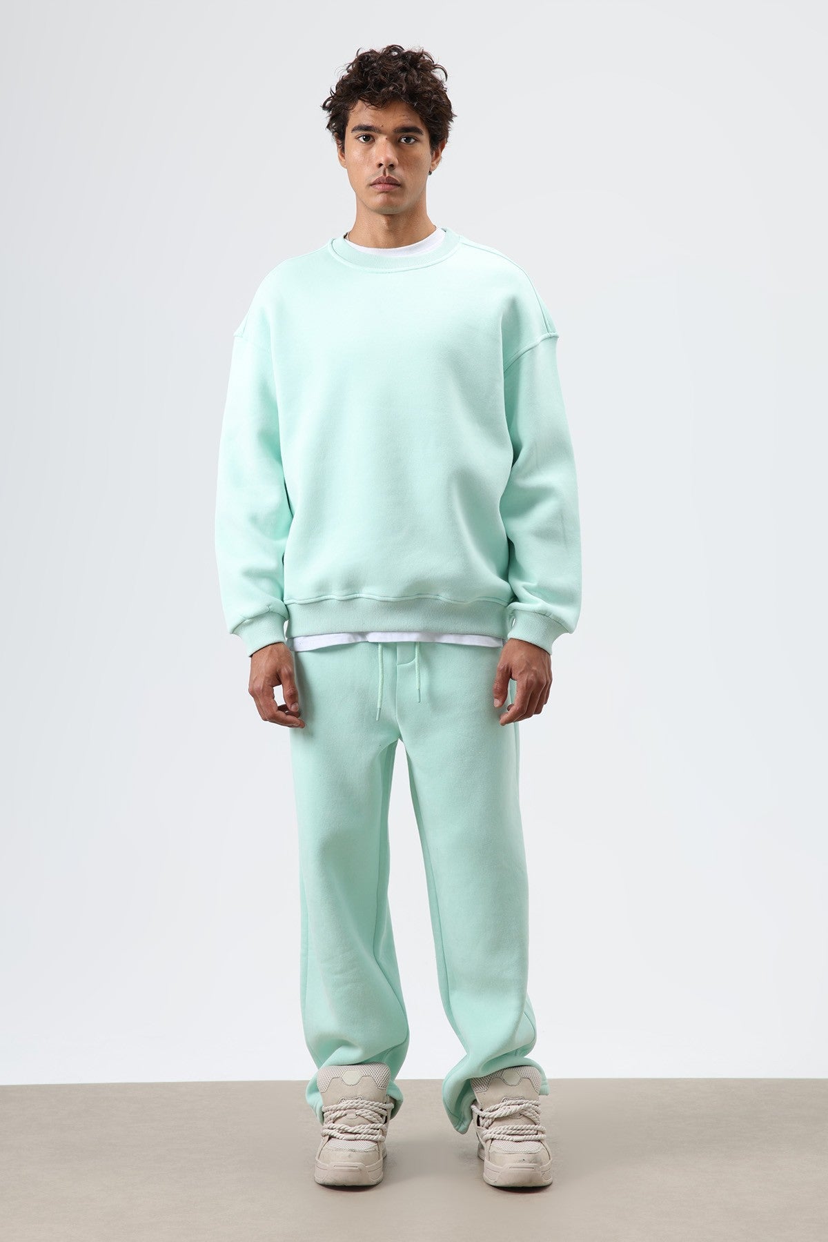 Basic Oversize Yıkamalı Sweatshirt