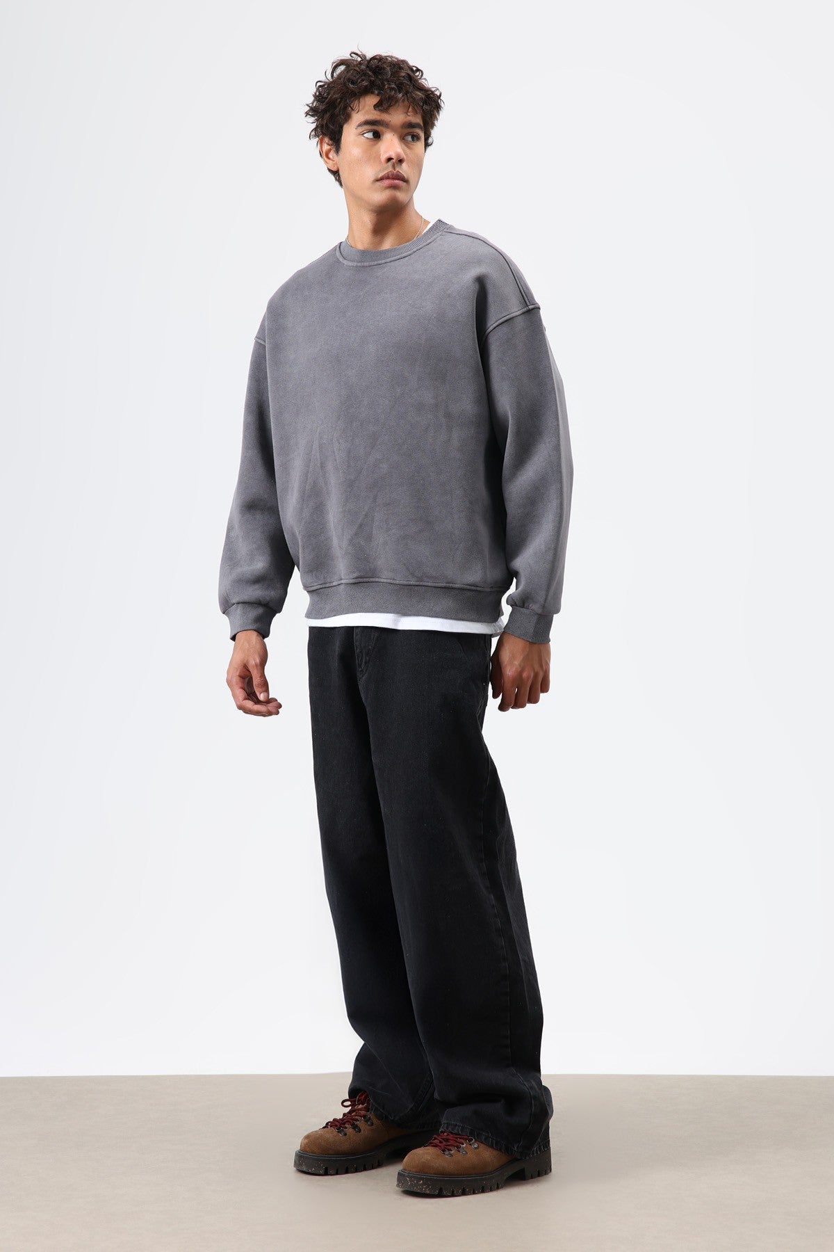 Basic Oversize Yıkamalı Sweatshirt