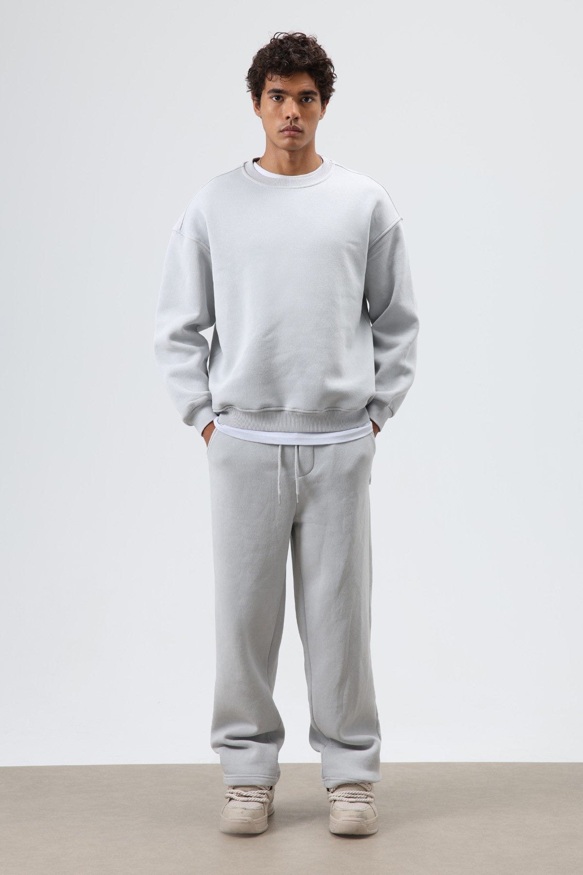 Basic Oversize Yıkamalı Sweatshirt