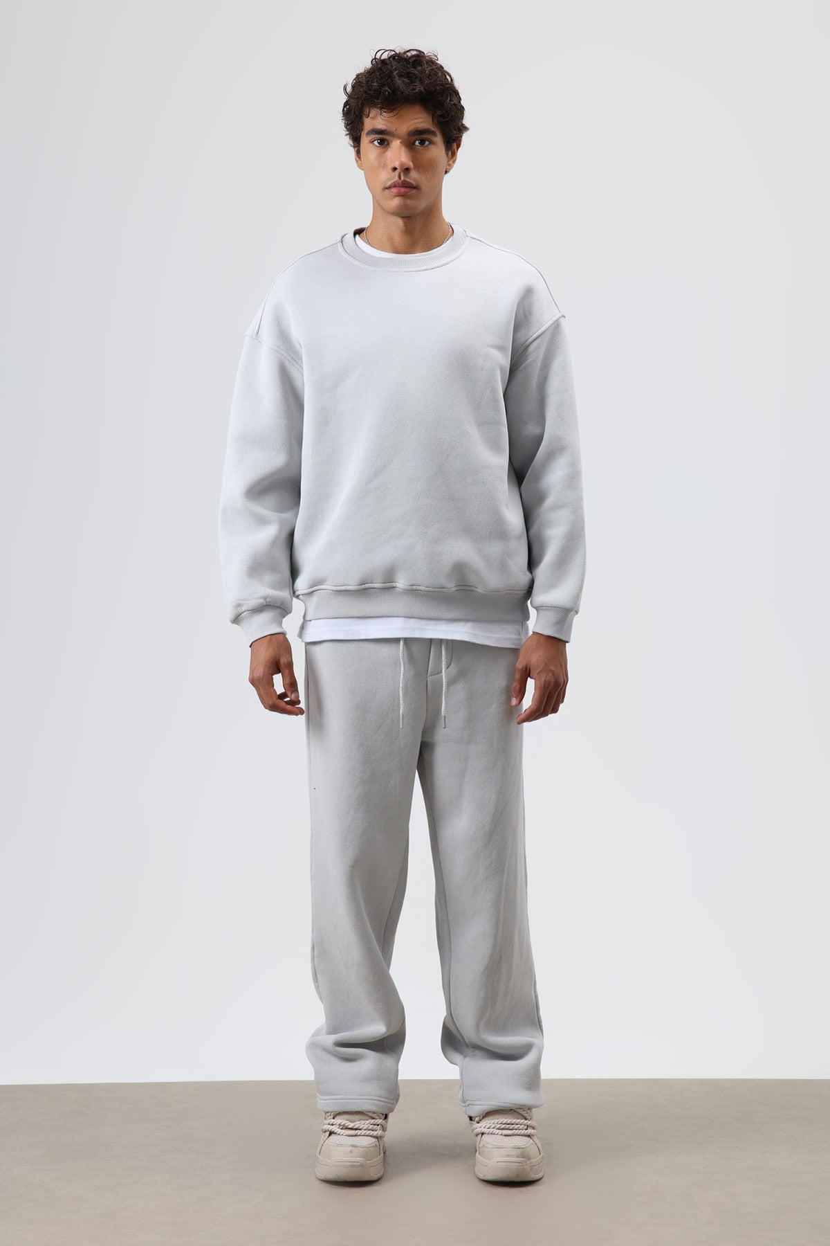 Basic Oversize Yıkamalı Sweatshirt