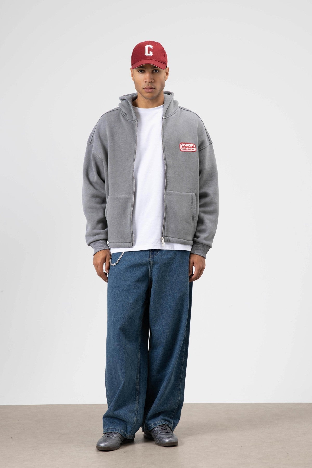 Oversize Fermuarlı Kapüşonlu Sweatshirt