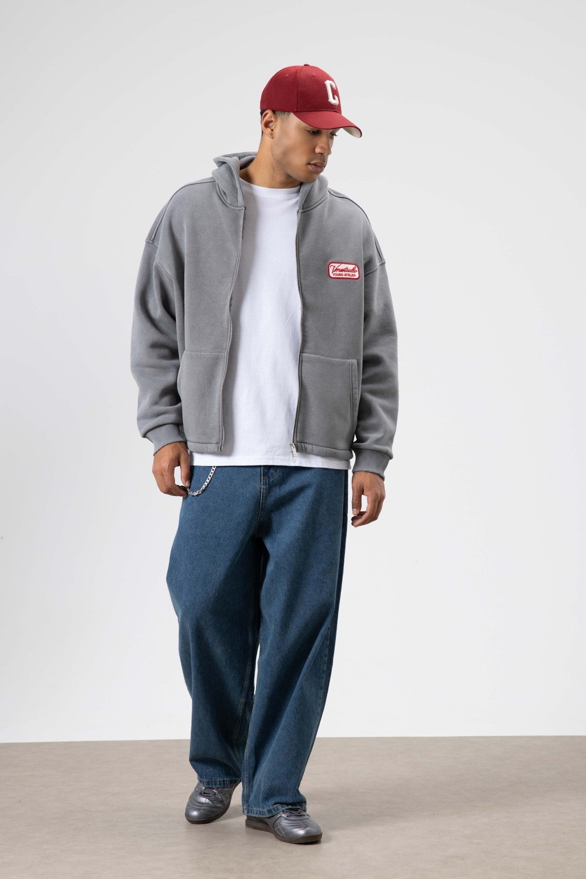 Oversize Fermuarlı Kapüşonlu Sweatshirt