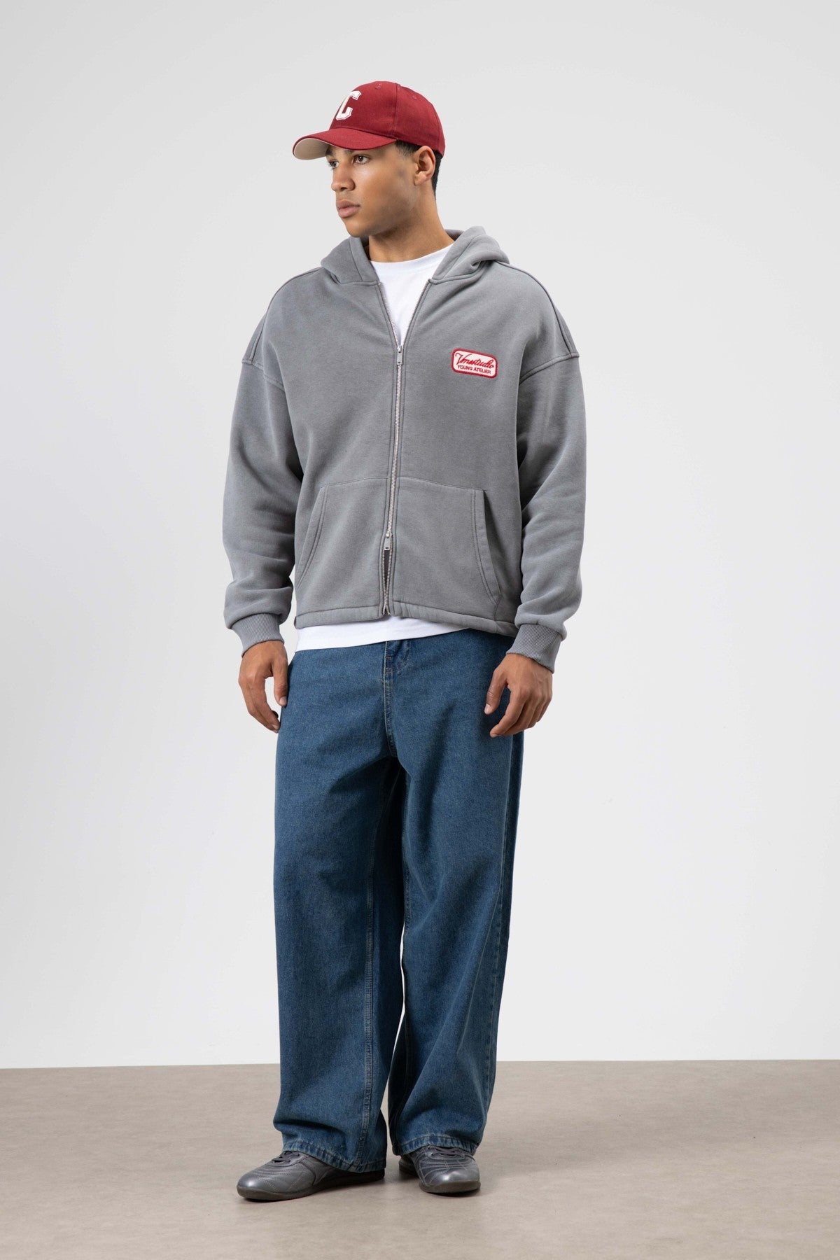 Oversize Fermuarlı Kapüşonlu Sweatshirt