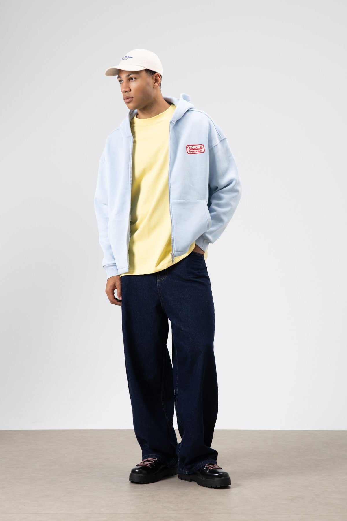 Oversize Fermuarlı Kapüşonlu Sweatshirt