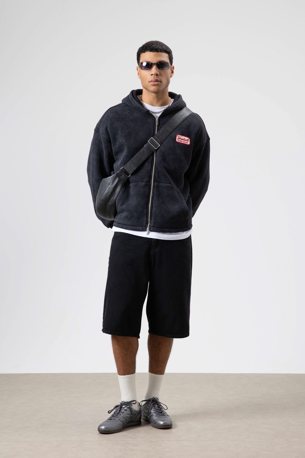 Oversize Fermuarlı Kapüşonlu Sweatshirt