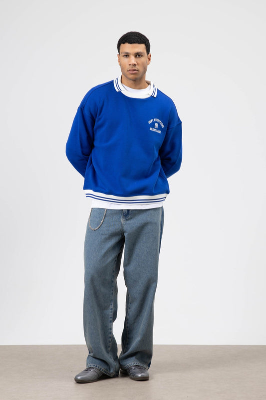Oversize Yaka Nakış Detaylı Sweatshirt