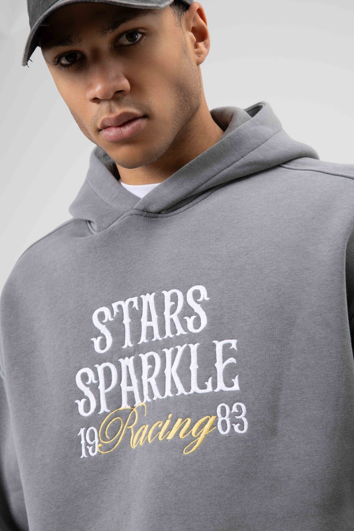 Oversize Nakış BaskılıKapüşonlu Sweatshirt