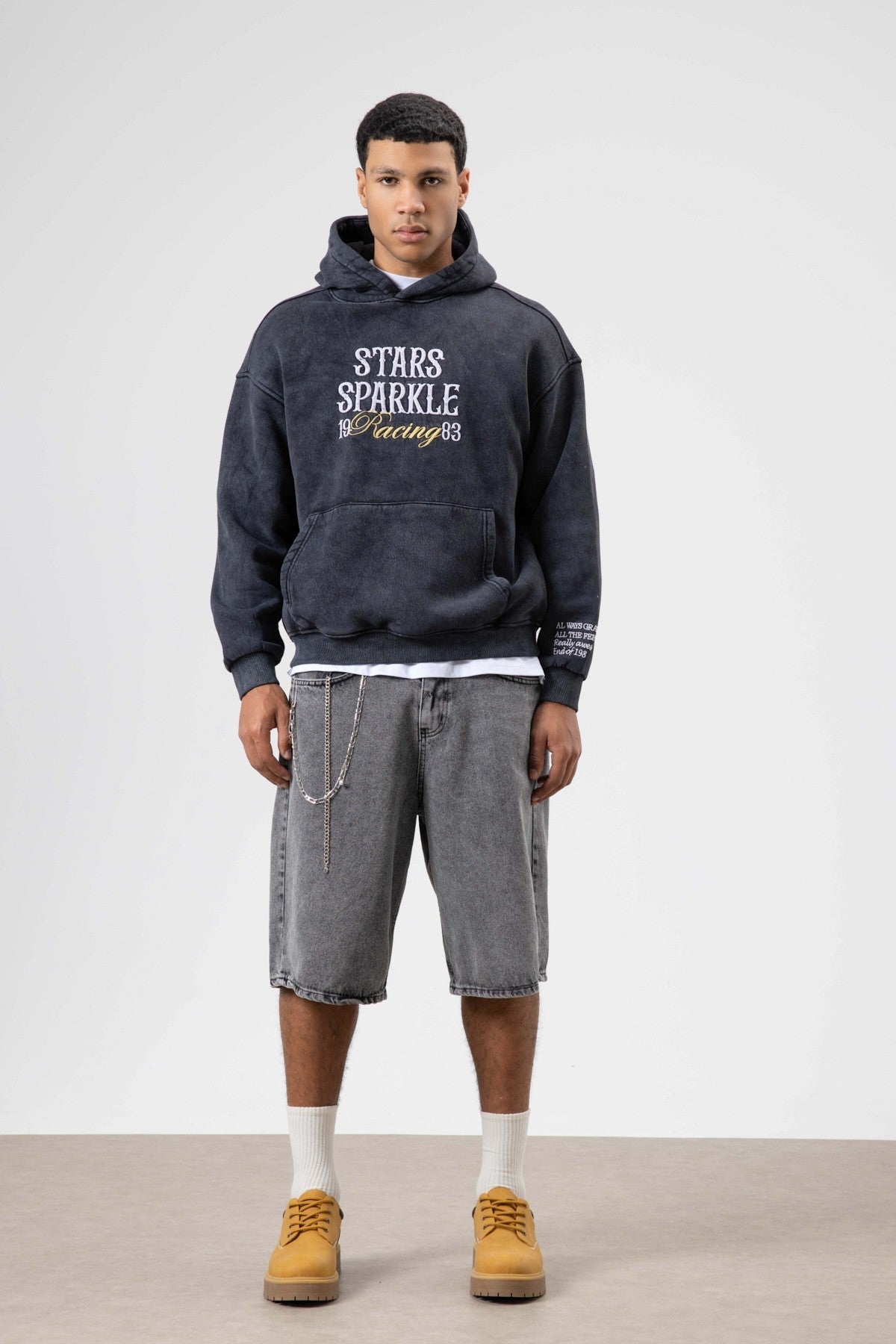 Oversize Nakış BaskılıKapüşonlu Sweatshirt