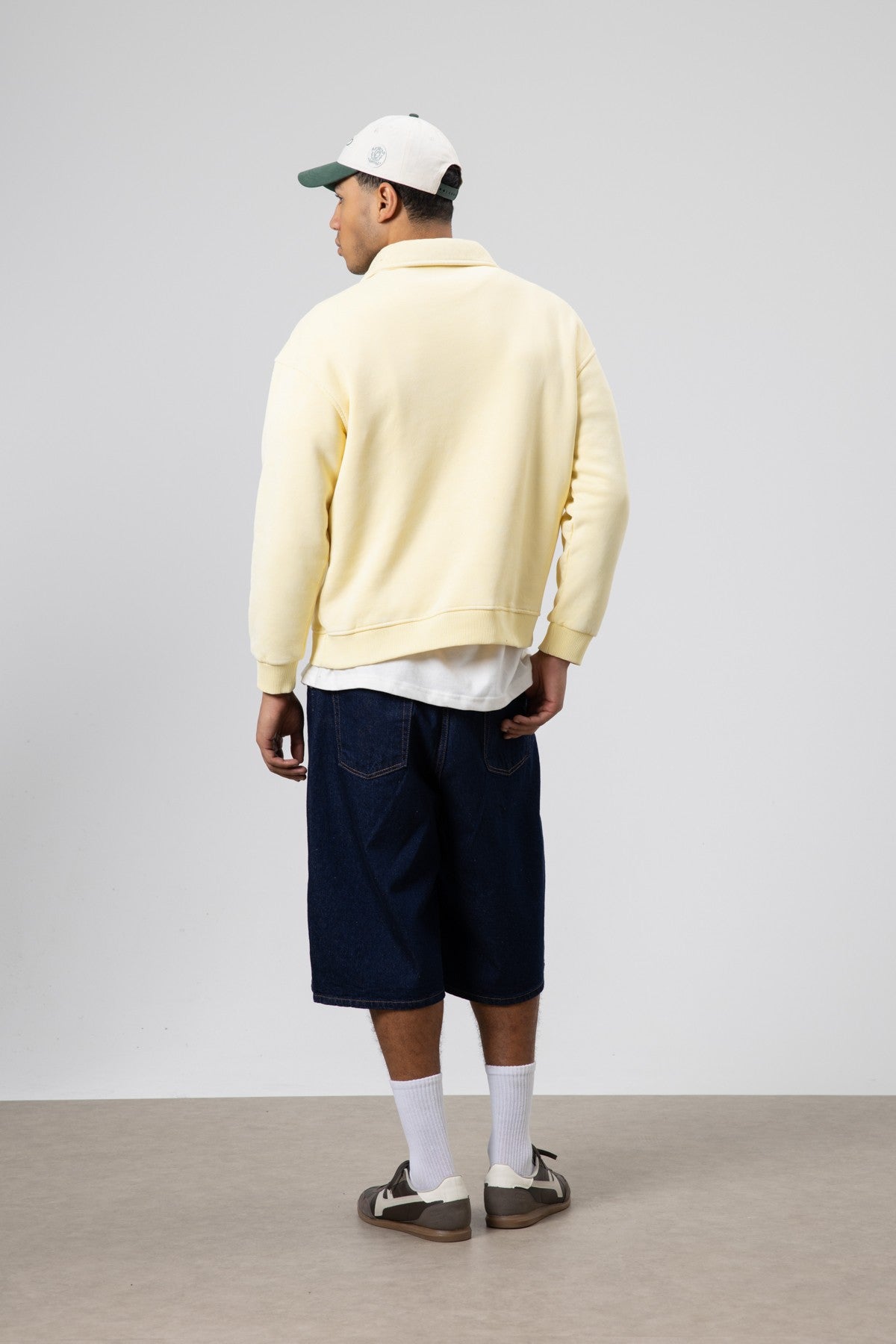 Yaka Fermuarlı Oversize Baskılı Sweatshirt