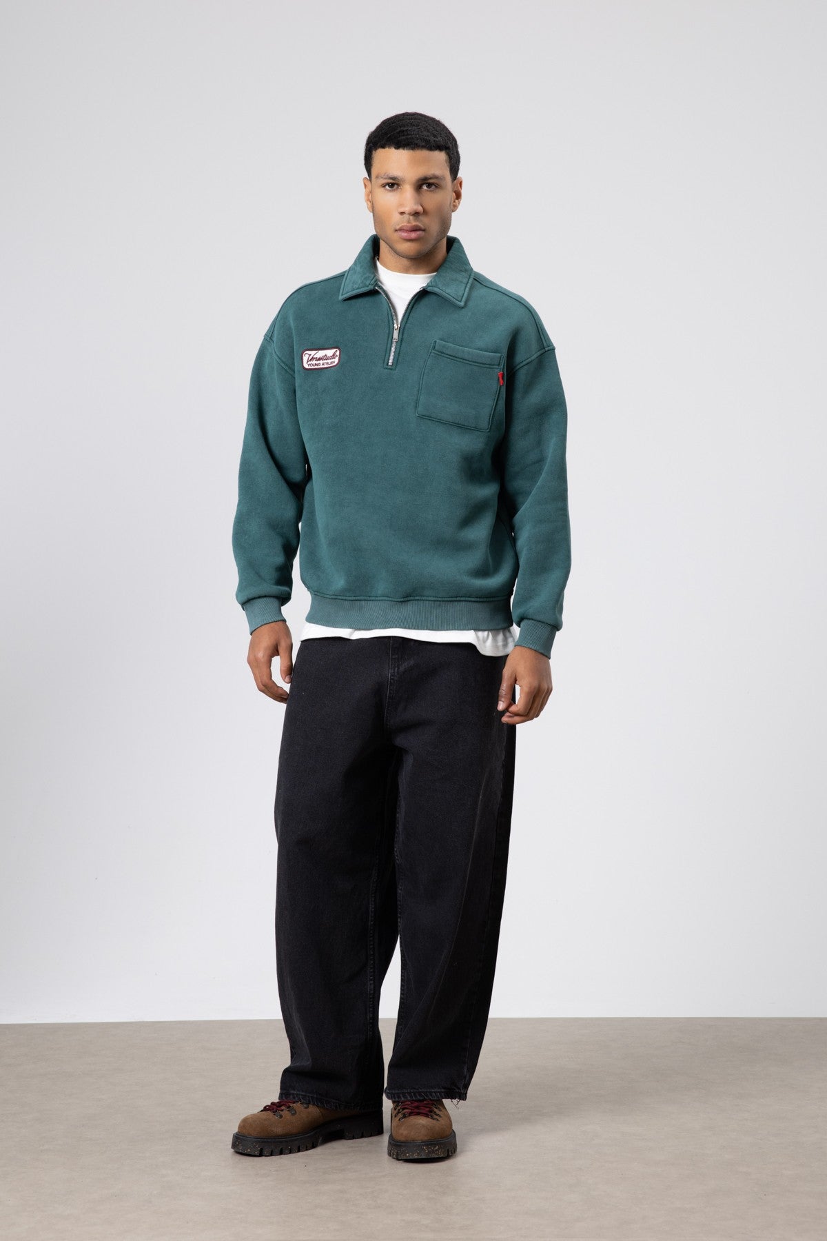 Yaka Fermuarlı Oversize Baskılı Sweatshirt