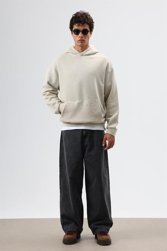 Oversize Nakış Detaylı Hoodie